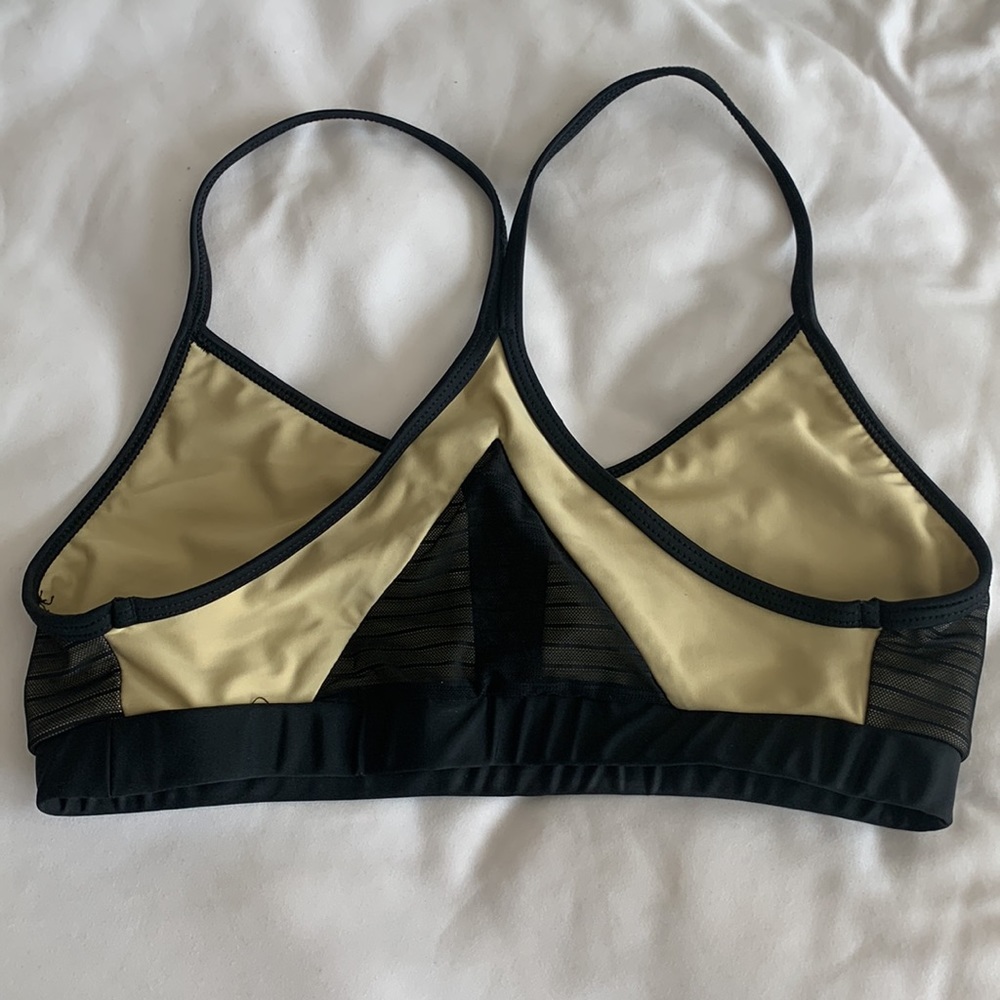 Sorts Bra View 2